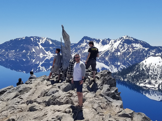 35537684705_74dd457462_z